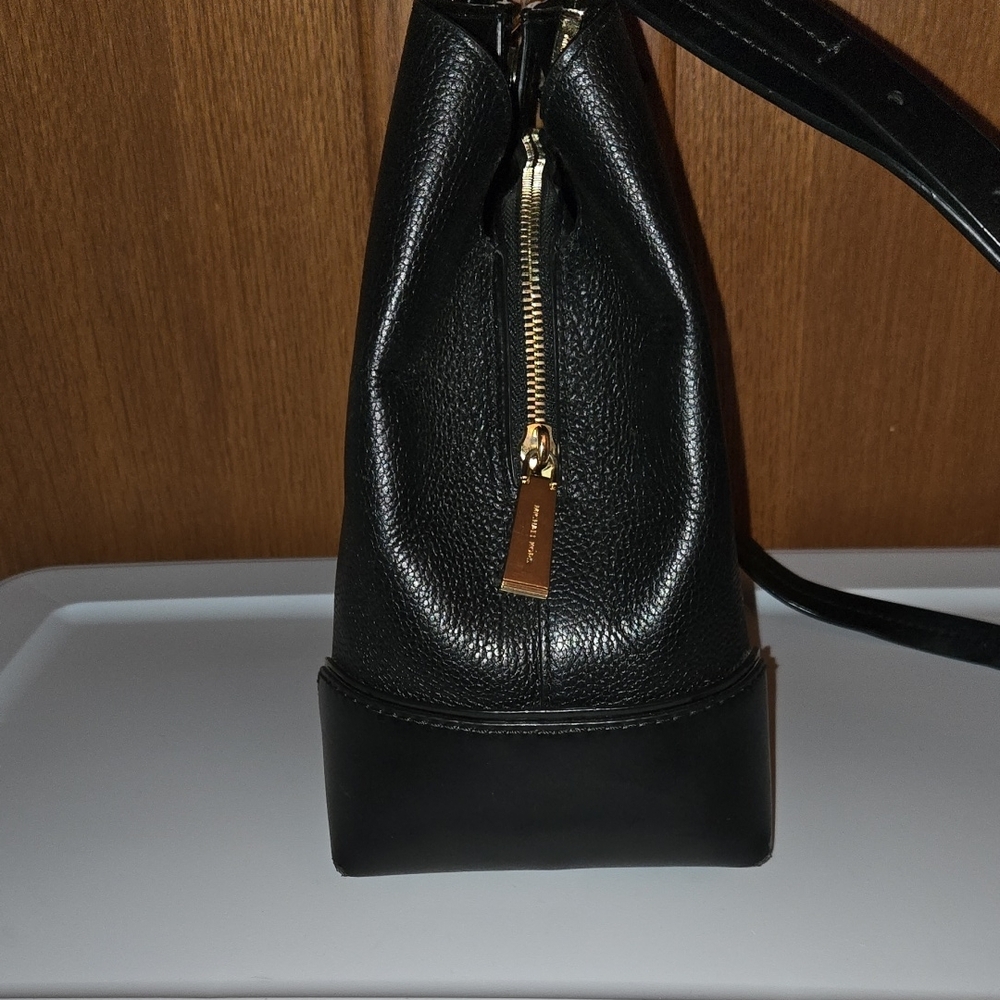 Michael Kors Black Leather Tote Bag - Picture 7 of 15